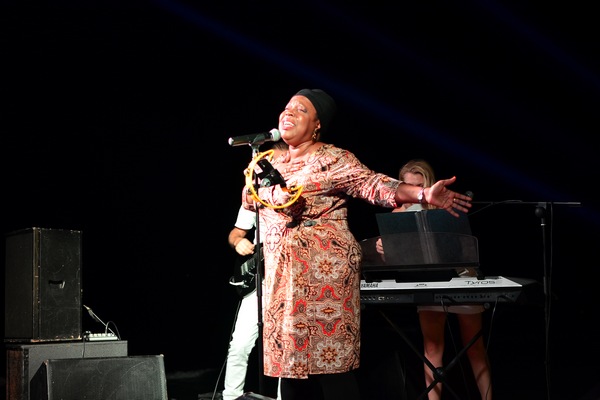 Soul Music with Gisele at Edde Sands